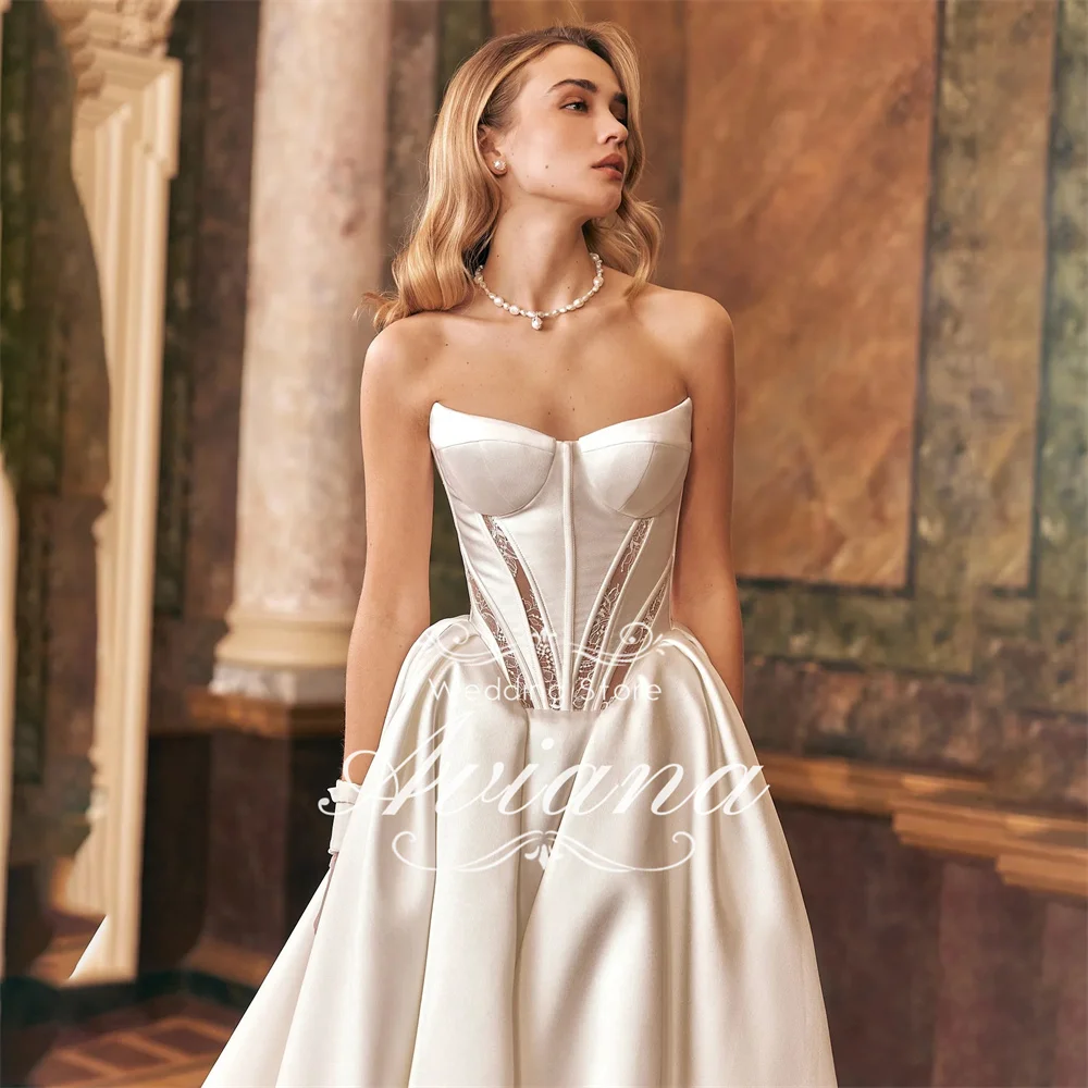 Aviana ที่กําหนดเองชุดเจ้าสาว Lace Up A-Line ชุดแต่งงานลูกไม้ Sweetheart Corset Sweeep Train Elegant ออกแบบใหม่ Ball Gown 2025