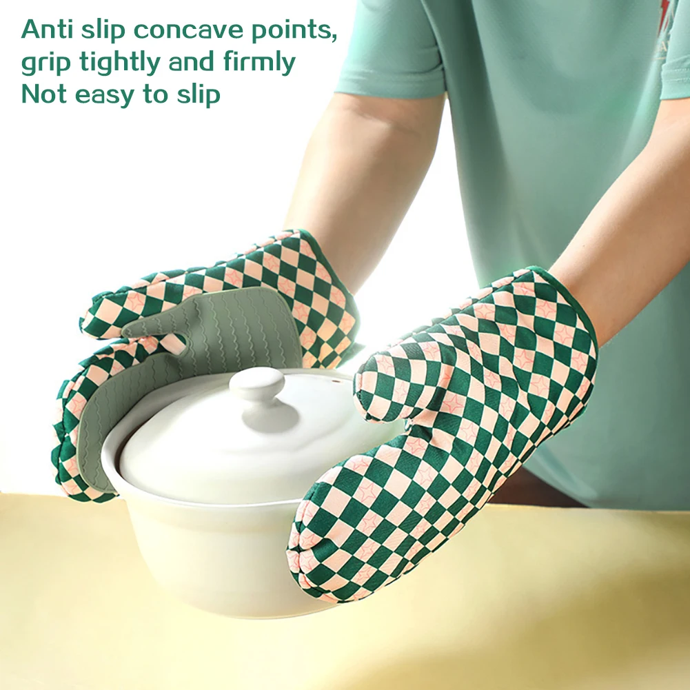 

Thickened Non-Slip Kitchen Gloves Microwave Safe Heavy Duty Silicone Oven Mitts For Everyday Cooking