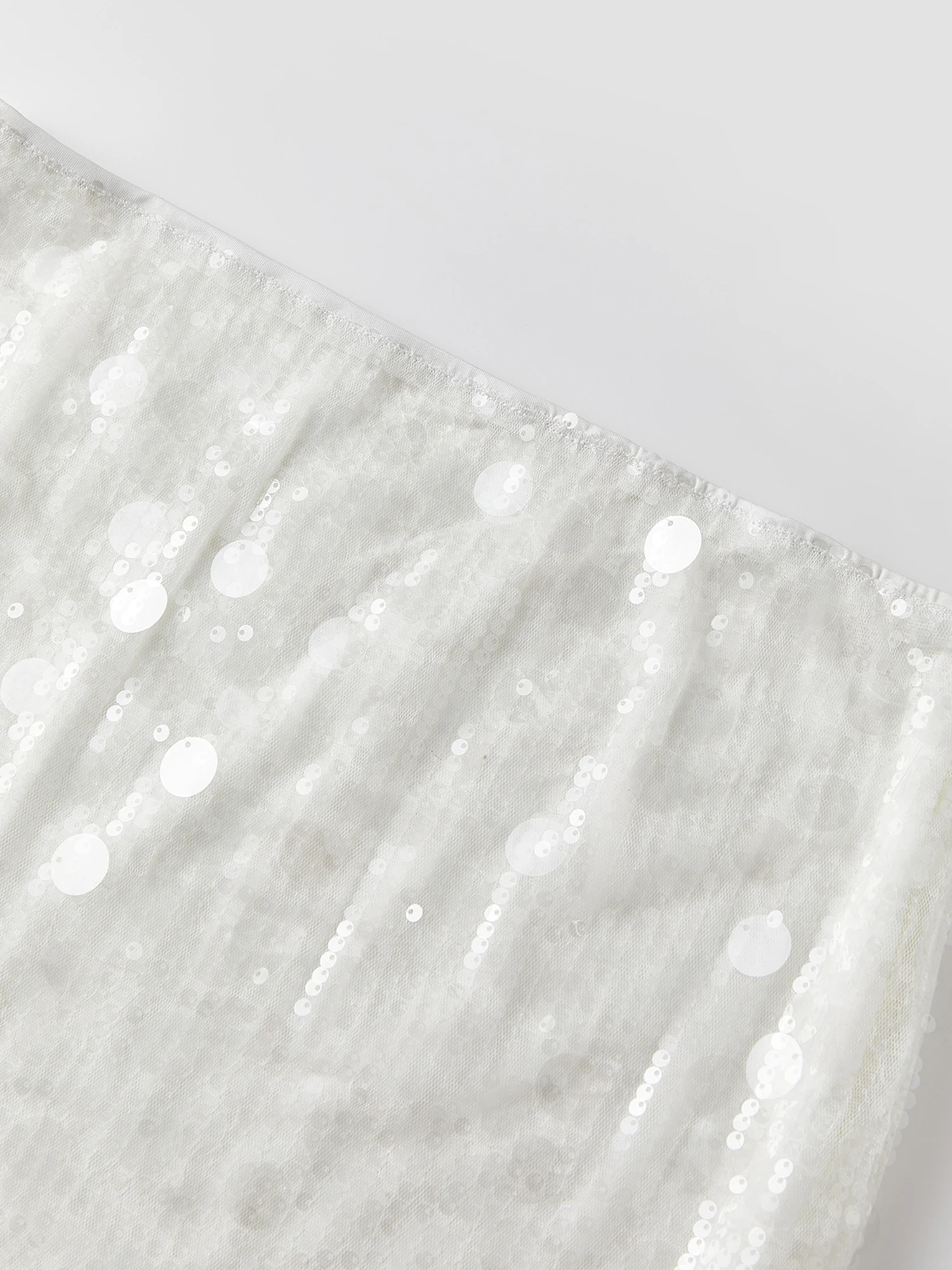 تنورة قصيرة لامعة بالترتر للسيدات، تنورة أنيقة أنيقة لامعة بطول الركبة مع حزام خصر مطاطي للحفلات والمناسبات