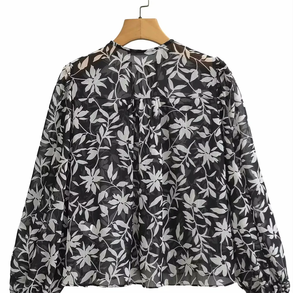 Taop&Za 2024 Spring New Product Women\'s Fashion and Casual Versatile Round Neck Long sleeved Flower Translucent Shirt