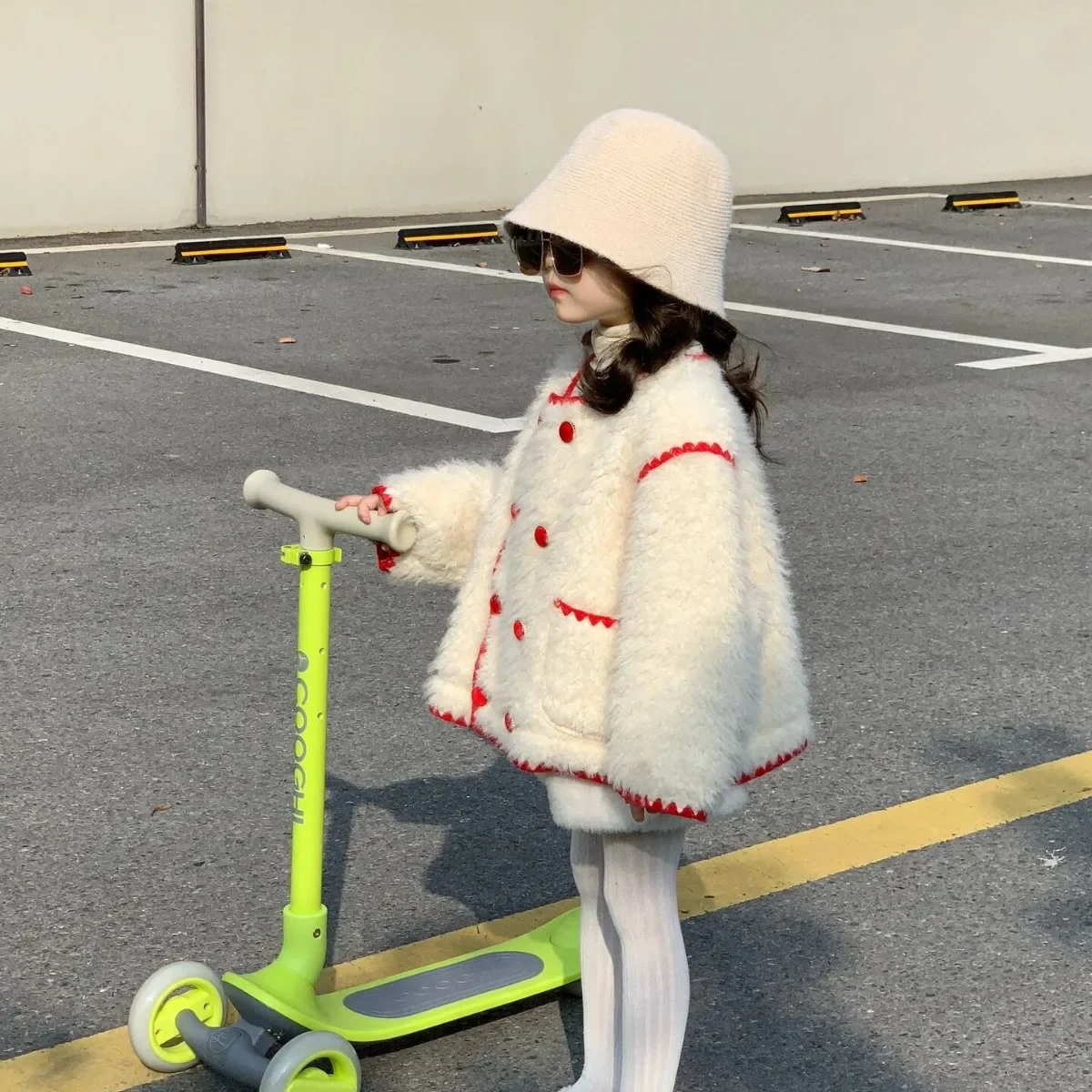 Baby Girls Coats Baby Birthday Dress Red Border Fleece Thick Double-breasted 2024 Winter New Korean Style White Fur Coat