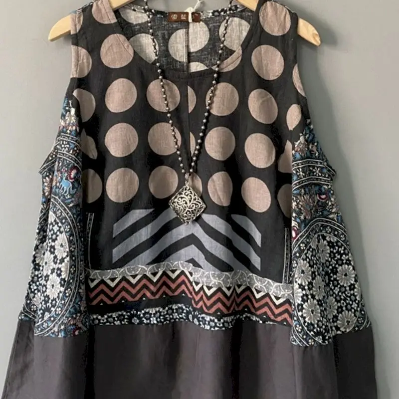 Camisetas de lino y algodón para mujer, camiseta sin mangas con cuello redondo de diseño Original, camisa holgada de gran tamaño con diseño de muñeca artística Vintage, camisetas de verano