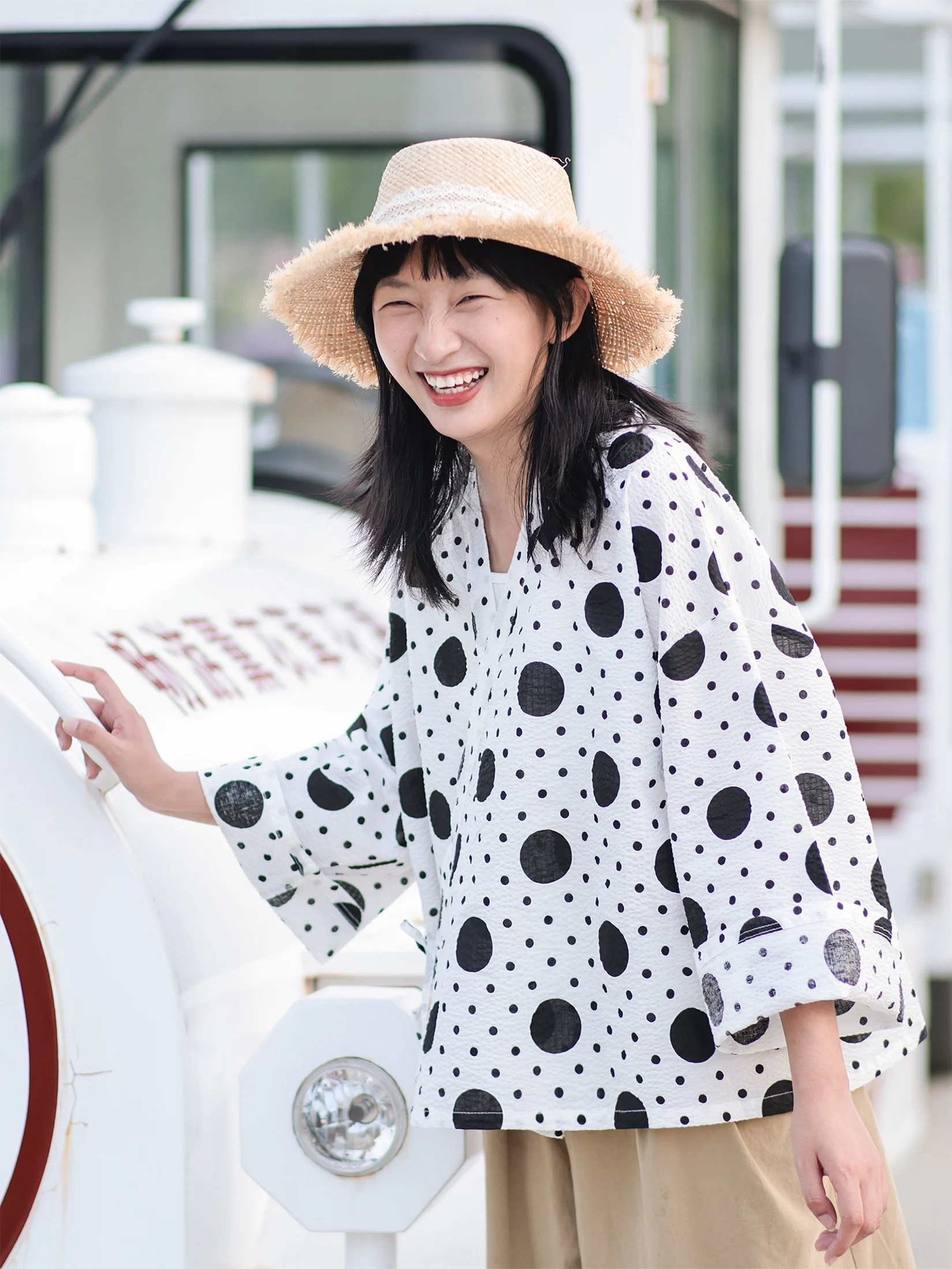 

Белая блузка в горошек оригинального дизайна Wind Han Su Republic of Chi, женская хлопковая блузка прямого кроя с длинными рукавами