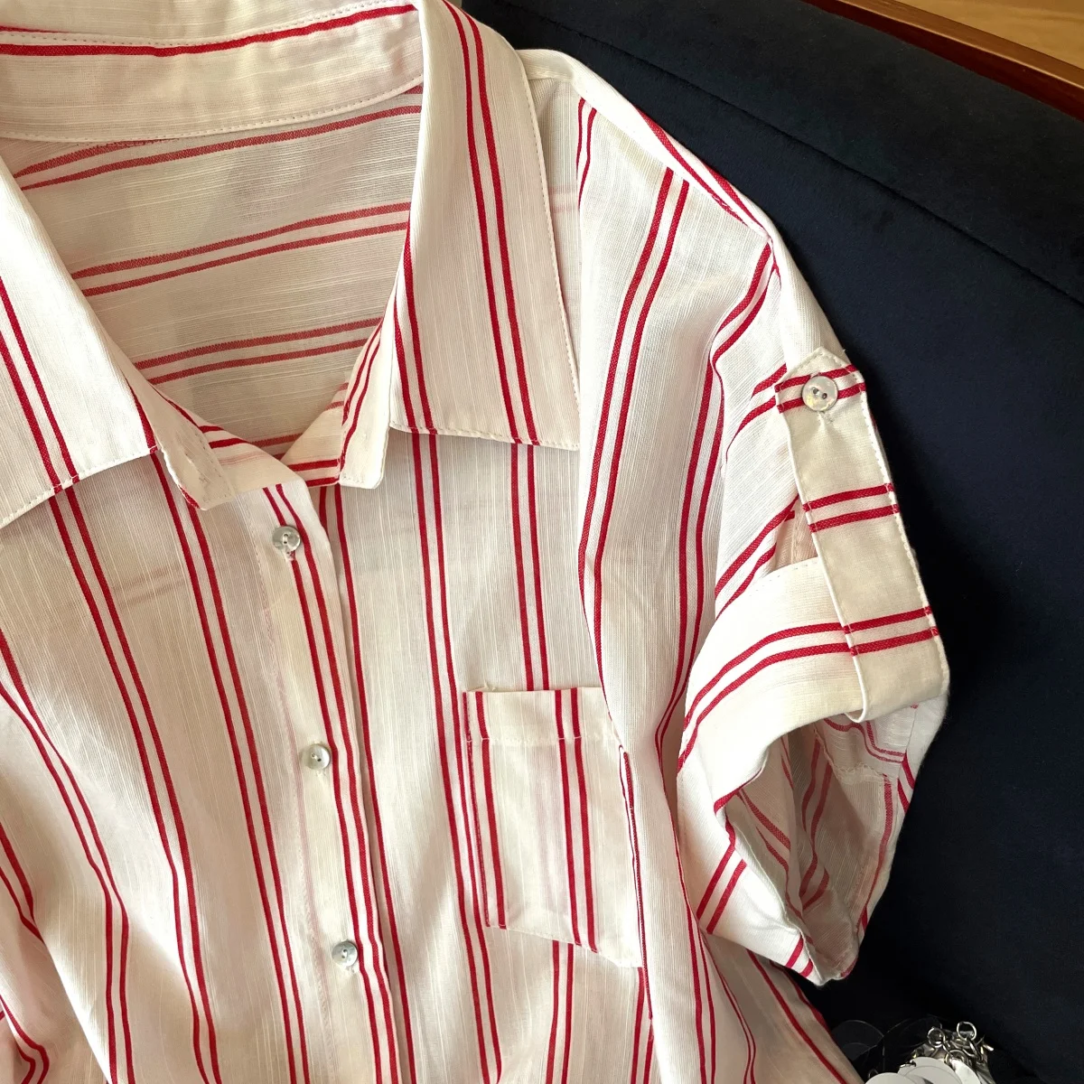 ฤดูร้อนสไตล์คลาสสิกลายเสื้อโปโลคอเสื้อใหม่ผู้หญิงหลวมแขนสั้นเดี่ยว Breasted เสื้อ Casual Office Lady เสื้อผ้า