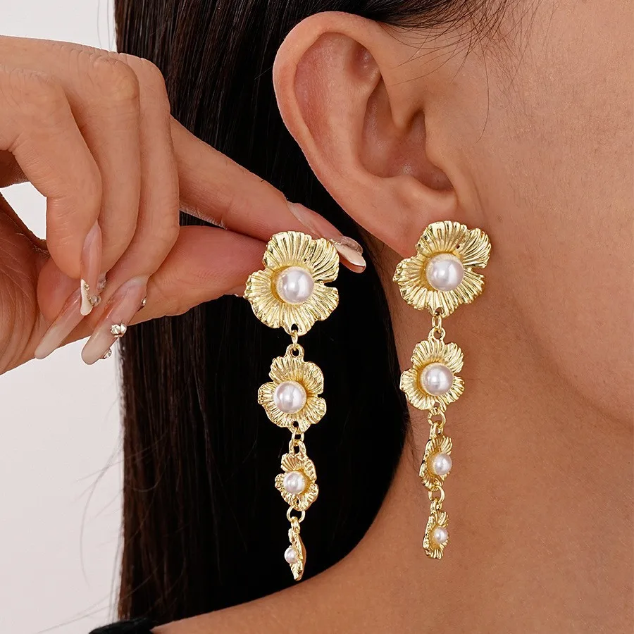 925 Silver Needle French Vintage Pleated Flower Earrings For Women Jewelry 2026 Trending New Luxury Long Tassel Earrings A312
