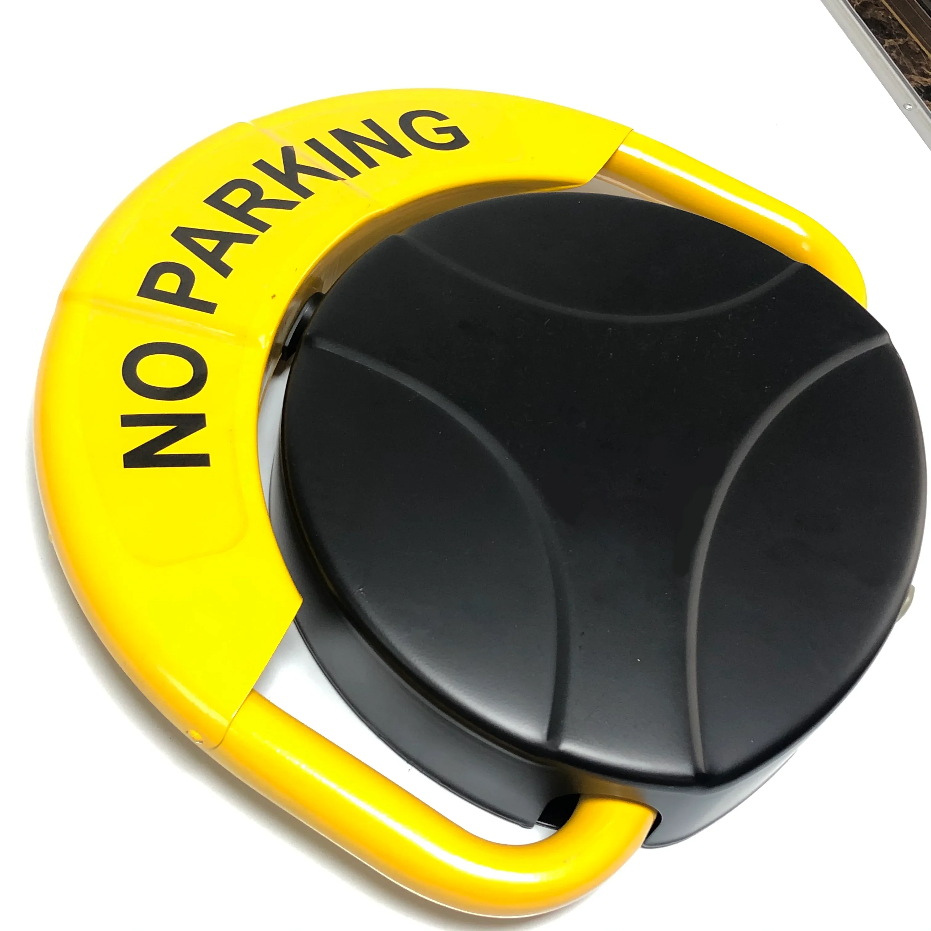 2021 New Arrival Automatic Remote Controlled Parking Space Lock Remote Control Parking Lock