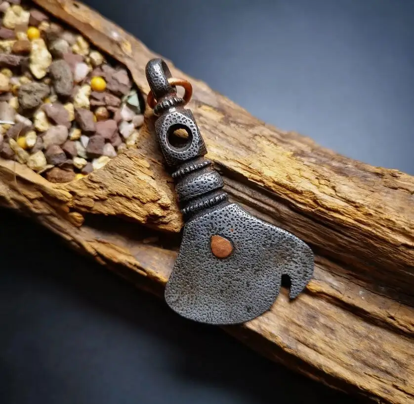 Gandhanra Antique Tibetan Thokcha Amulet Pendant,Kartika(knife of the dakinis)