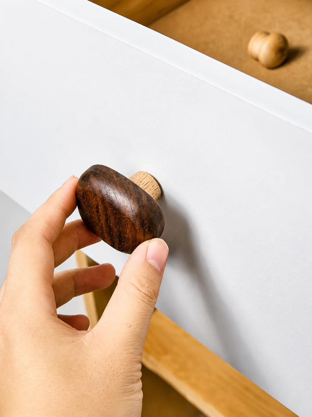 Natural Solid Wood Pebble Cabinet Knobs Beech Walnut Drawer Pulls for Dresser Wardrobe Shoe Cabinet DIY Decor