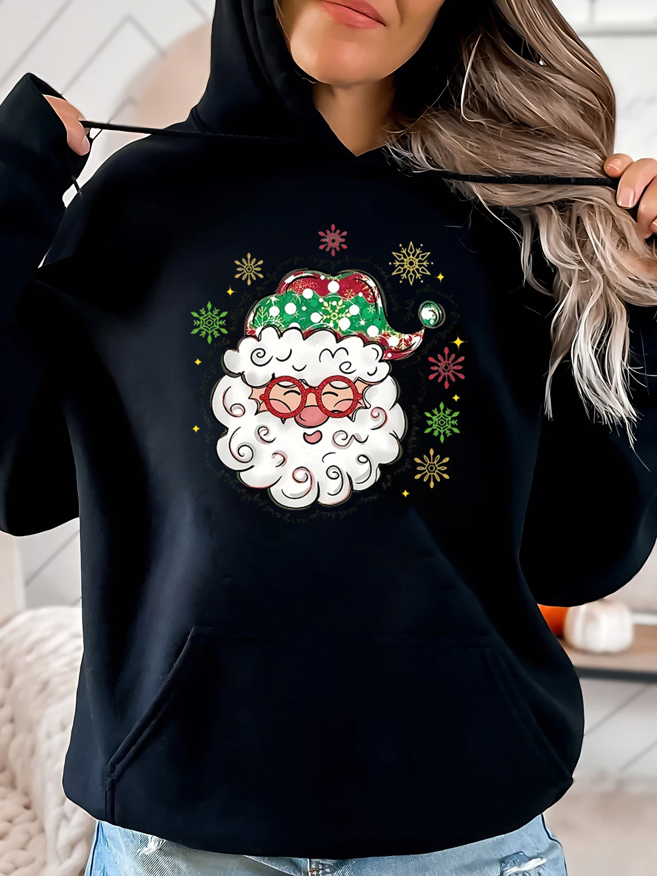 

Толстовка с рождественским принтом Санта-Клауса, женская повседневная зимняя праздничная одежда, черная, больших размеров