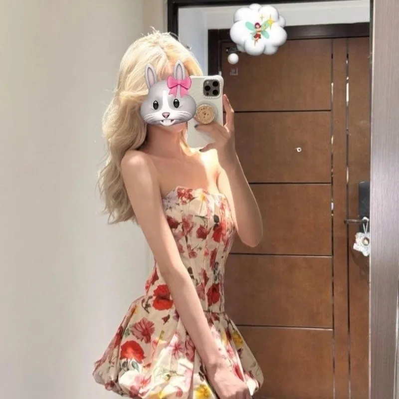 French Temperament Pure Desire Wind Floral Suit Skirt Slim Tube Top Coffee Break Celebrity Fluffy Skirt Two-piece Set