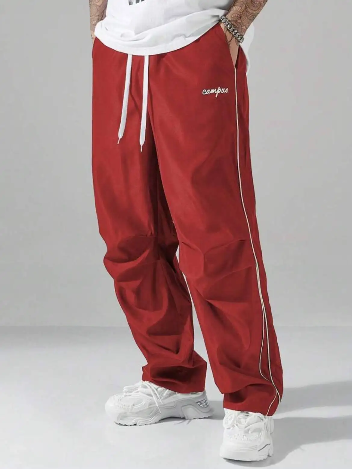 

2025 New Men's Campus Trendy Casual Pants Black Loose Joggers with White Stripes Elastic Waist Drawstring Streetwear Trousers