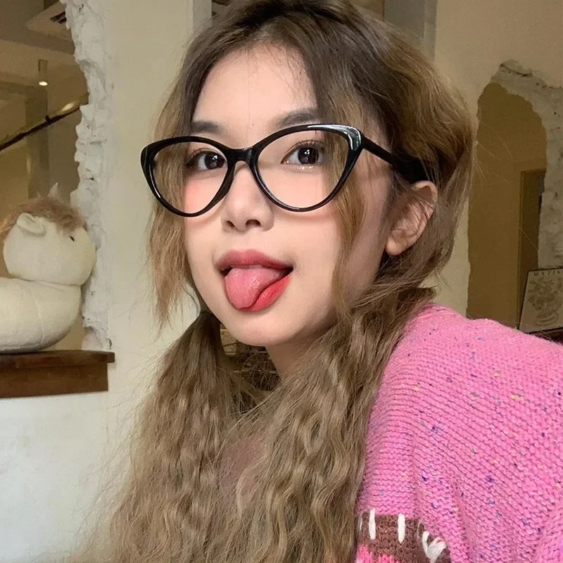 

Корейские очки с защитой от синего света, оправа «кошачий глаз», без декоративных элементов, для мужчин, милые декоративные компьютерные очки