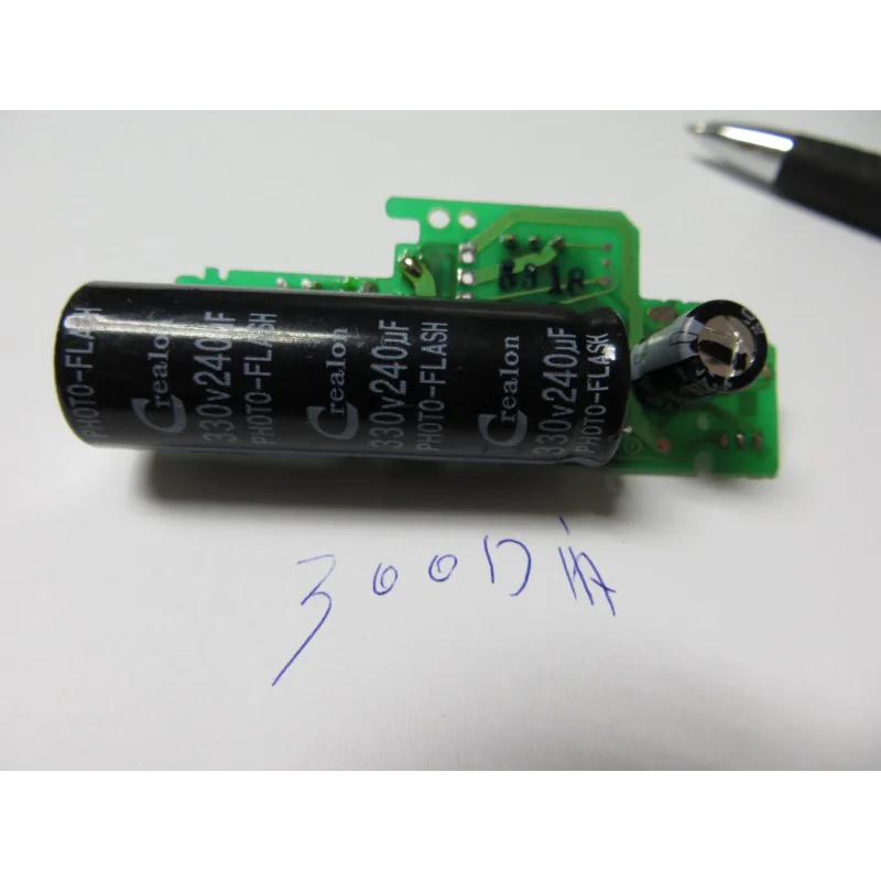 

The original disassembled device has been tested for the repair parts of the Canon 300D flash plate