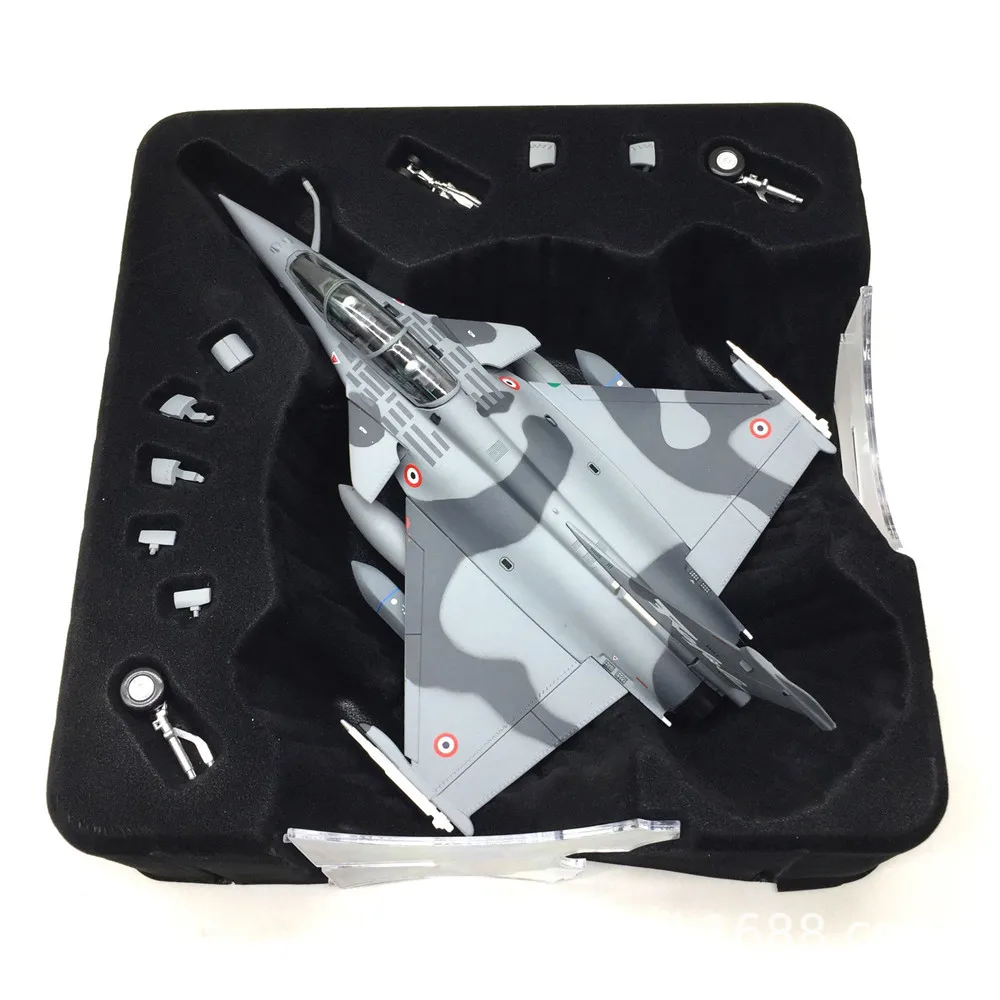 Rafale B Fighter militar francés, modelo a escala 1/72 con soporte, colección de avión de aleación con caja, regalo de Navidad