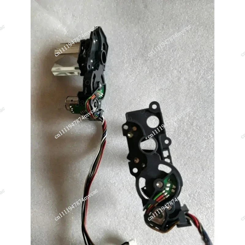 Projector NP-M260XS+/M300XS+/M420X+ Projector Automatic Aperture / Light Valve / Shutter