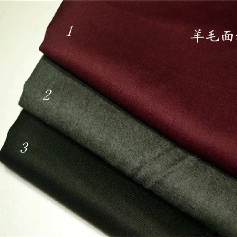 

What's the smell of black in purple-red A full-material suit trousers and skirt set