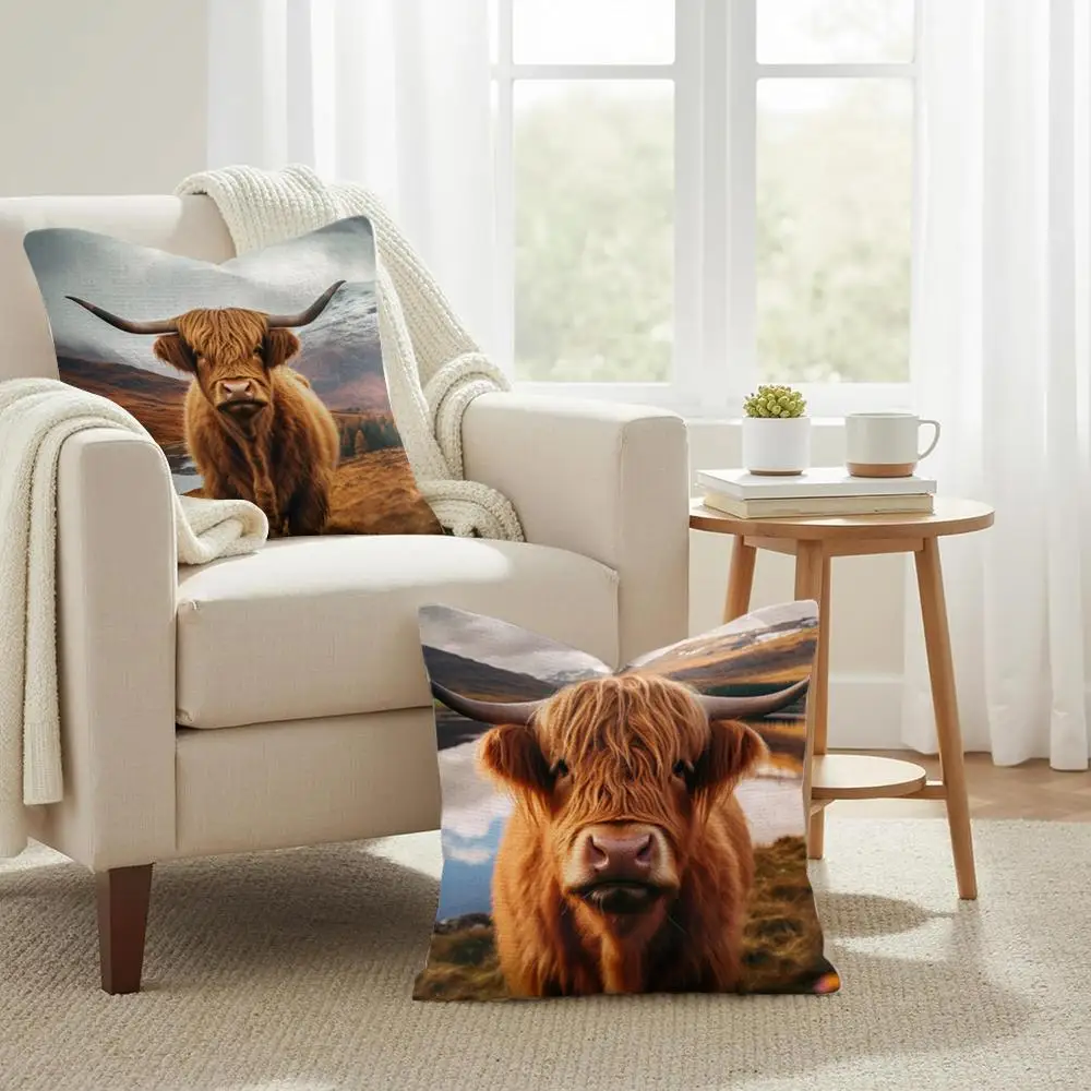 Cute Highland Cow Cushion Cover Double-Sided Printed Organic Linen Pillow Cover, Decorative for Sofa Home