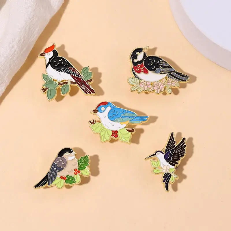 Birds and Flowers Enamel Pins Custom Hummingbird Woodpecker Brooches Lapel Badges Animal Jewelry Gift for Kids Friends