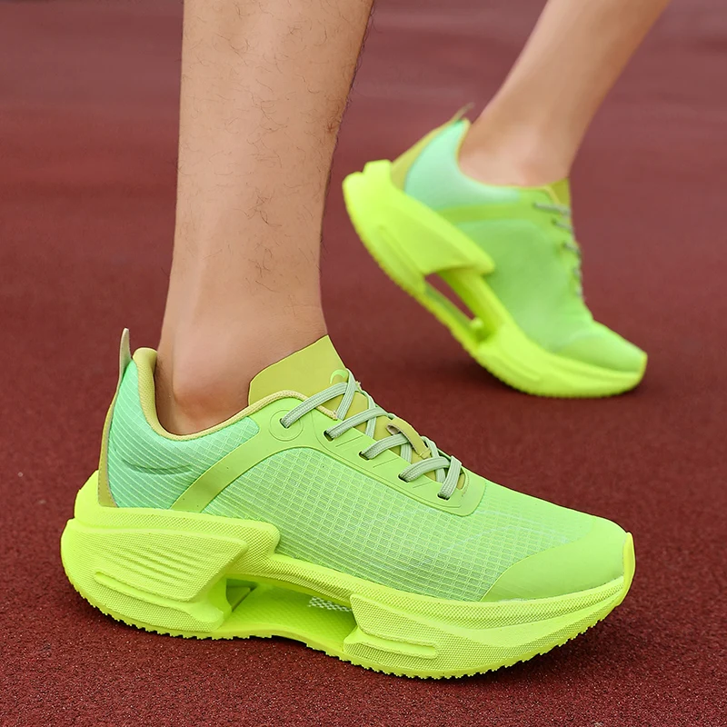 Carbon Fiber Plate Running Shoes Shock Absorption Sneakers Professional Marathon Racing Sports Trainers Shoes Men Women Sneakers