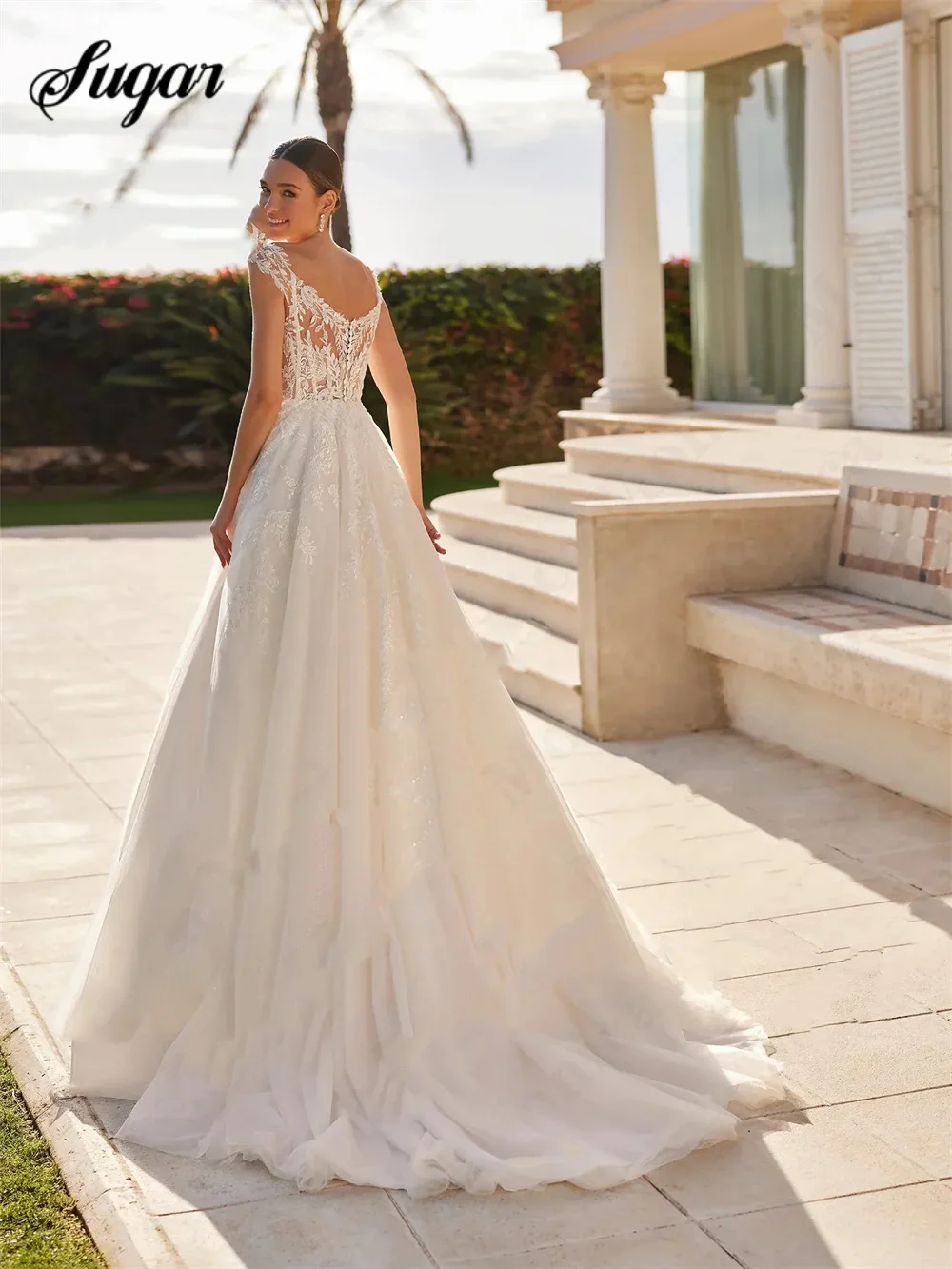 Vintage A-Line Wedding Gown Button Lace Appliques Backless Cap Sleeves Floor Length Engagement Robe De Mariee Customised