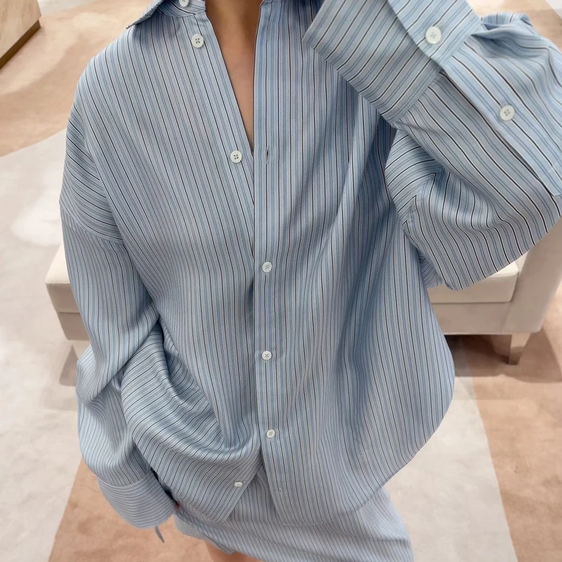 

Стильная повседневная женская юбка в полоску из атласа с эластичным поясом и высокой талией в скандинавском стиле