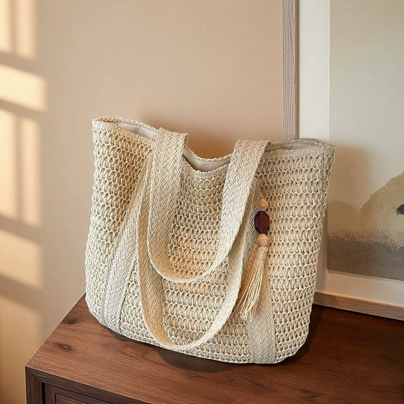 

Simple Solid Color Handbag With Wide Braided Strap Literary Vacation Style Gift Bag For Daily Collocation And Daily Use