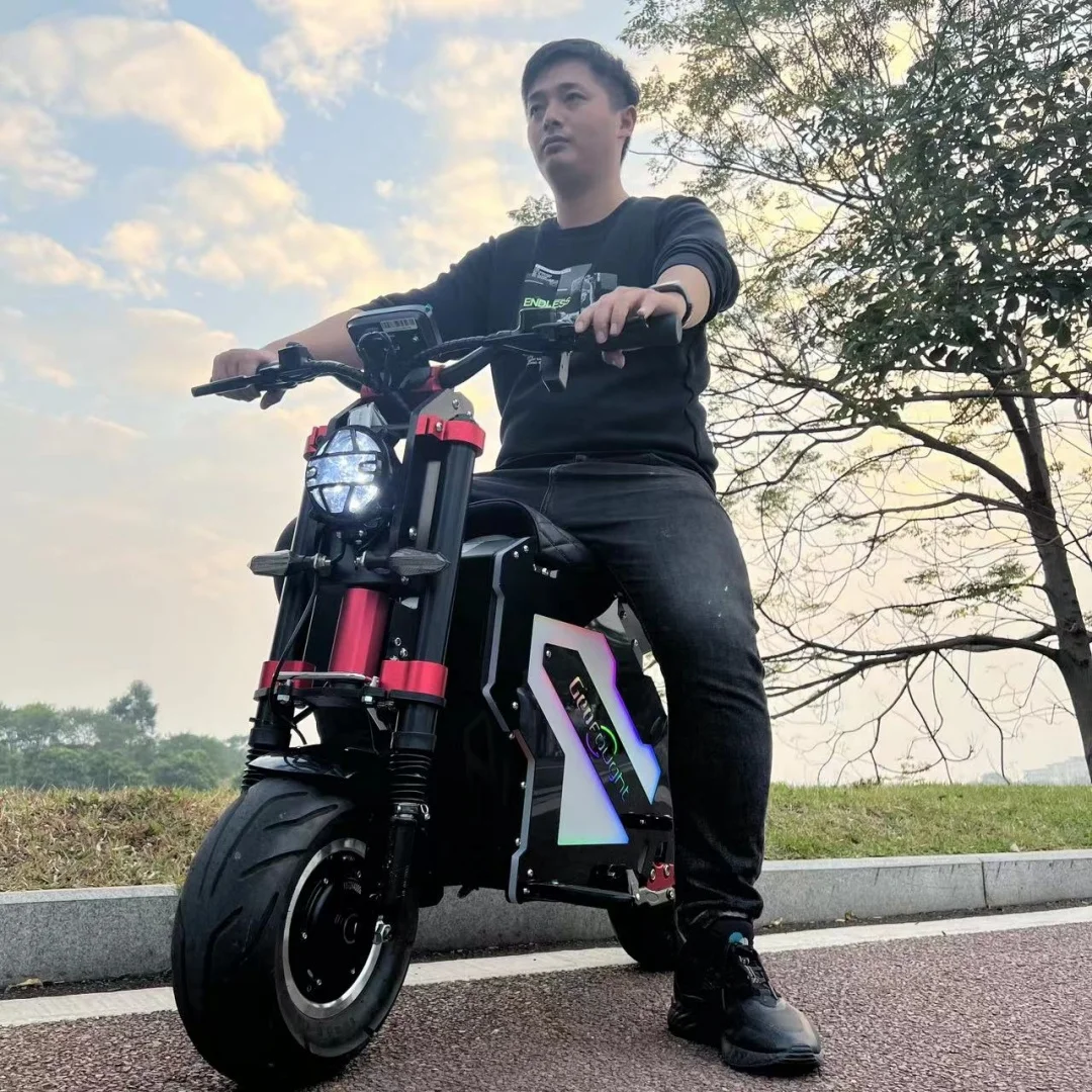 84V 15000W 72V 10000W 60-180KM Long Range E-Scooters 30Ah 60Ah 50Ah Escooter 90-120KMH Fast Fat Tire Electric Scooter For Adults