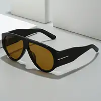UV400 Vintage Oversized Sunglasses Unisex Lightweight Thick Black Frame Yellow Lens Shades Street Style Party Daily Formal Wear Photo Shooting Fashion Summer Trendy Accessories for Men Women