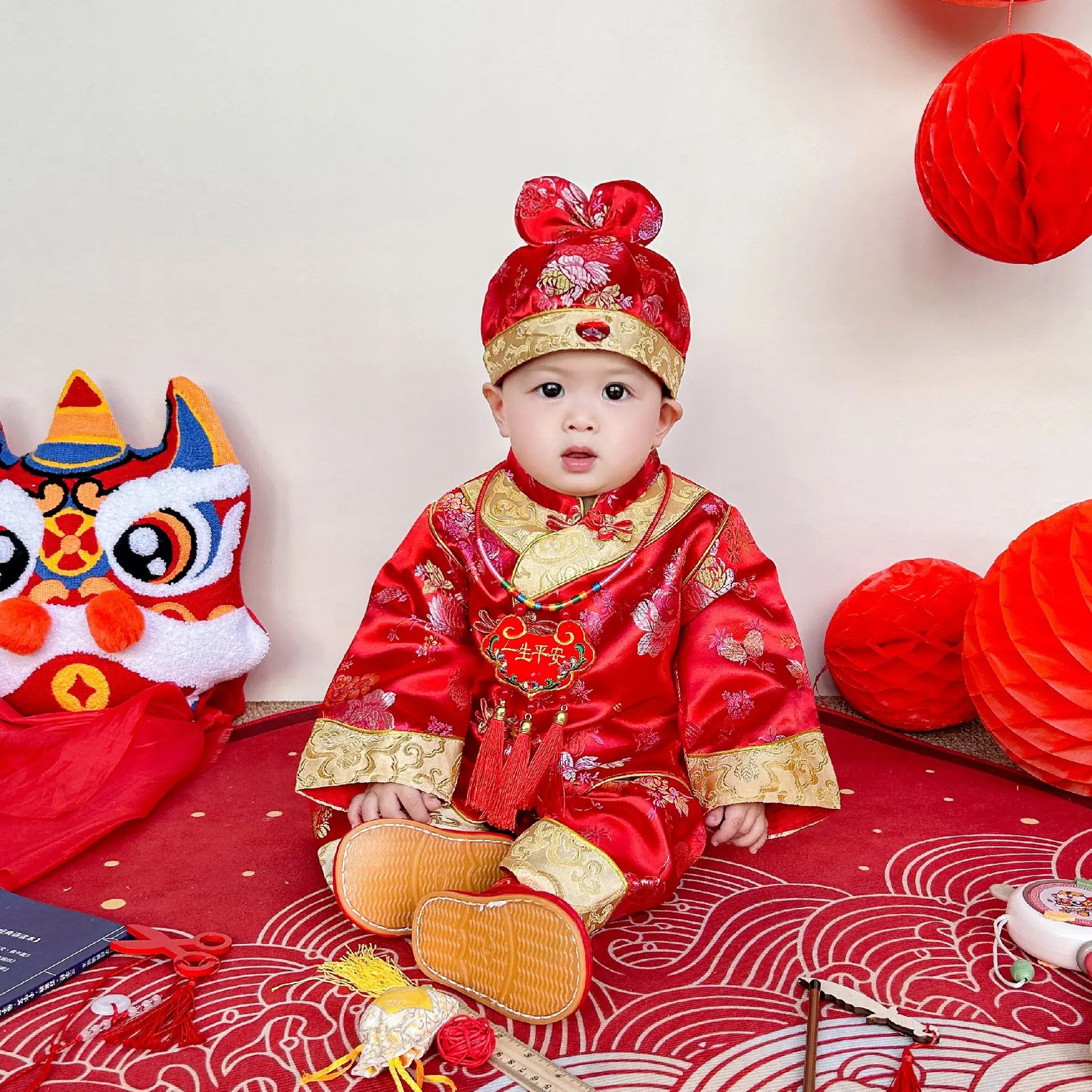 Chinese Style Tang Suit Baby One Year Old Dress Cosplay 100 Days of Infants Red Boys and Girls Suits Hat Embroidery Clothing