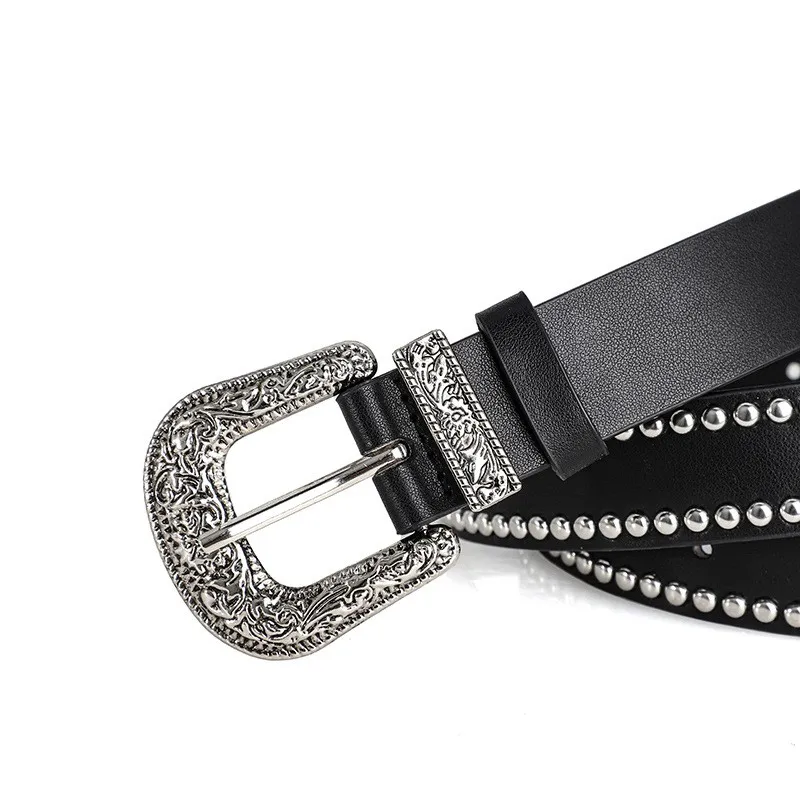 Amerikanischer Modegürtel im Punk-Stil für Männer und Frauen, trendige geschnitzte silberne Schnalle, Nietenverzierung, vielseitiger Gürtel für Frauen. – Detail 6