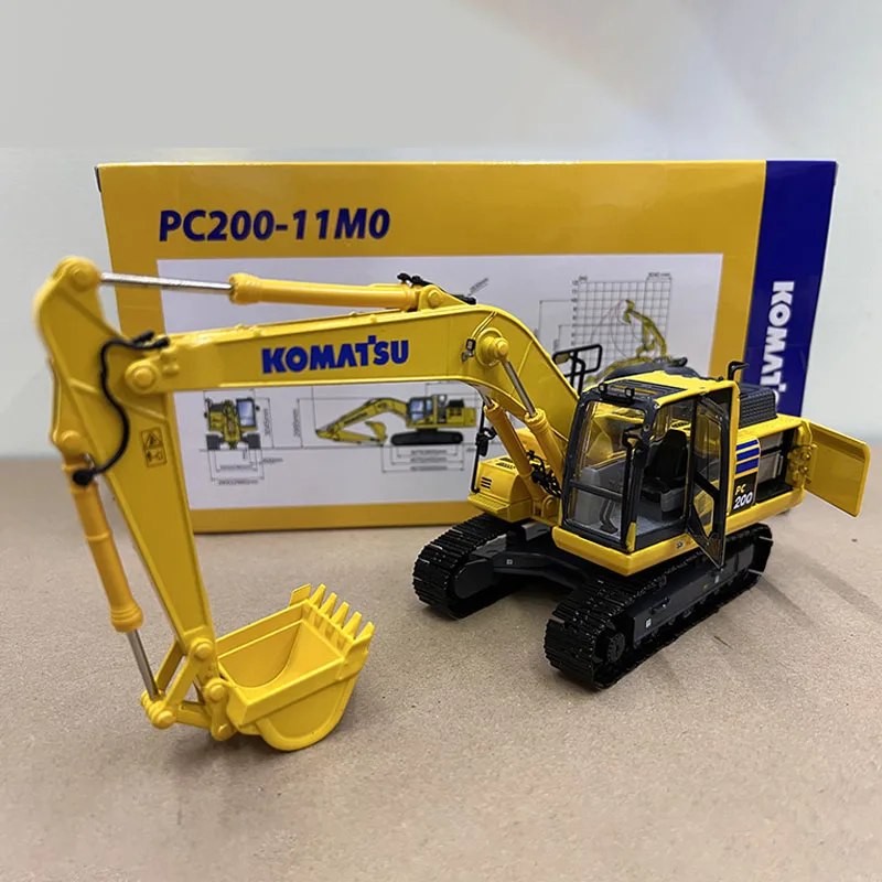 KOMATSU Diecast Alloy 1:43 Scale PC200-11M0 Excavator Construction Vehicle Model Adult Classic Toy Souvenir Gifts Static Display