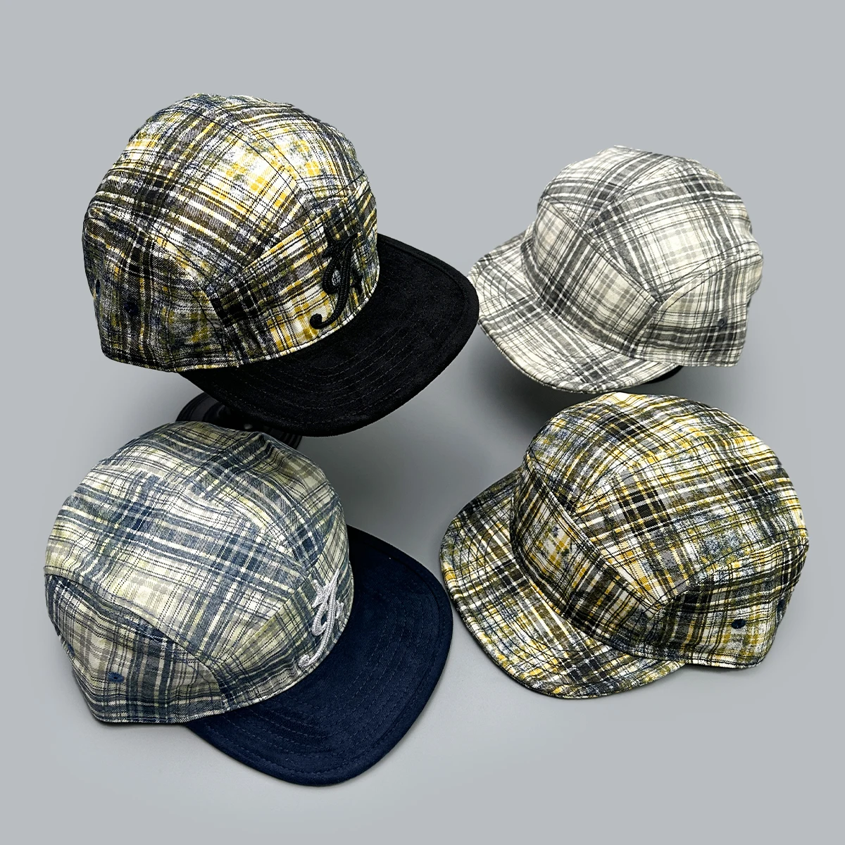 Gorras de Béisbol Retro a Cuadros con Letras, Nuevas, para Hombre y Mujer, Protección Solar, Visera Corta y Plana, Versátiles, Color Block, Estilo Personalizado