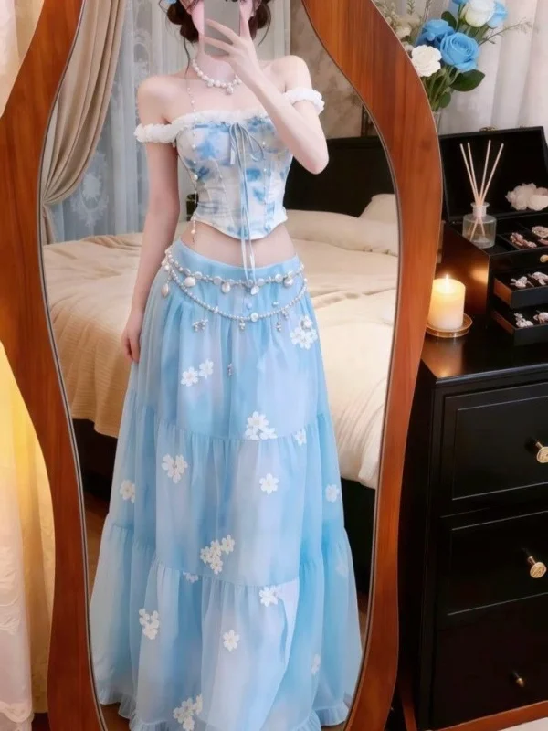 

Romantic Floral Print Halter Top And High Waist Skirt Two Piece Set Beautiful Beach Vacation Style Short Sleeve Summer Outfit