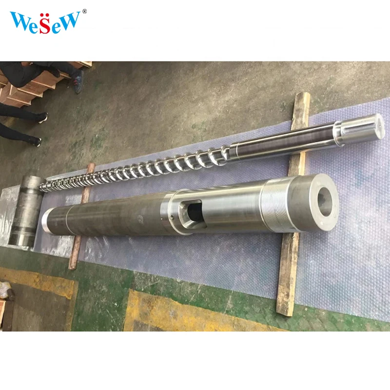 Nitrided and Bimetallic Treatment Injection Molding Screw Barrel Custom Service