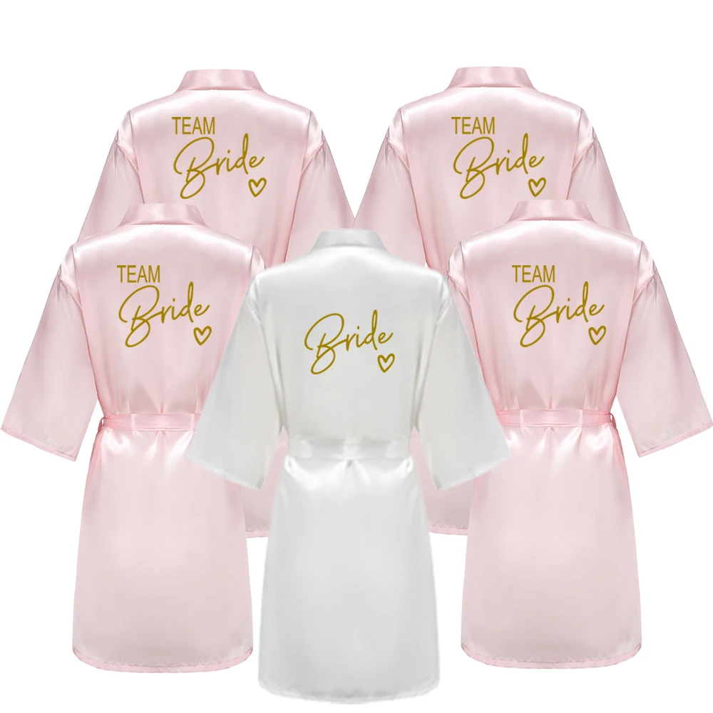 Wedding Party Team Bride Robe With Black Gold Letters Kimono Satin Pajamas Bridesmaid Bathrobe SP008