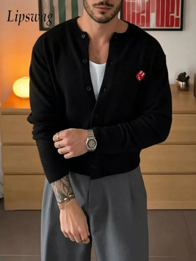 2026 Fall Winter Mens Sweatercoats Fashion Solid Color Long Sleeve Knit Cardigan Vintage Button O Neck Embroidery Sweater Jacket