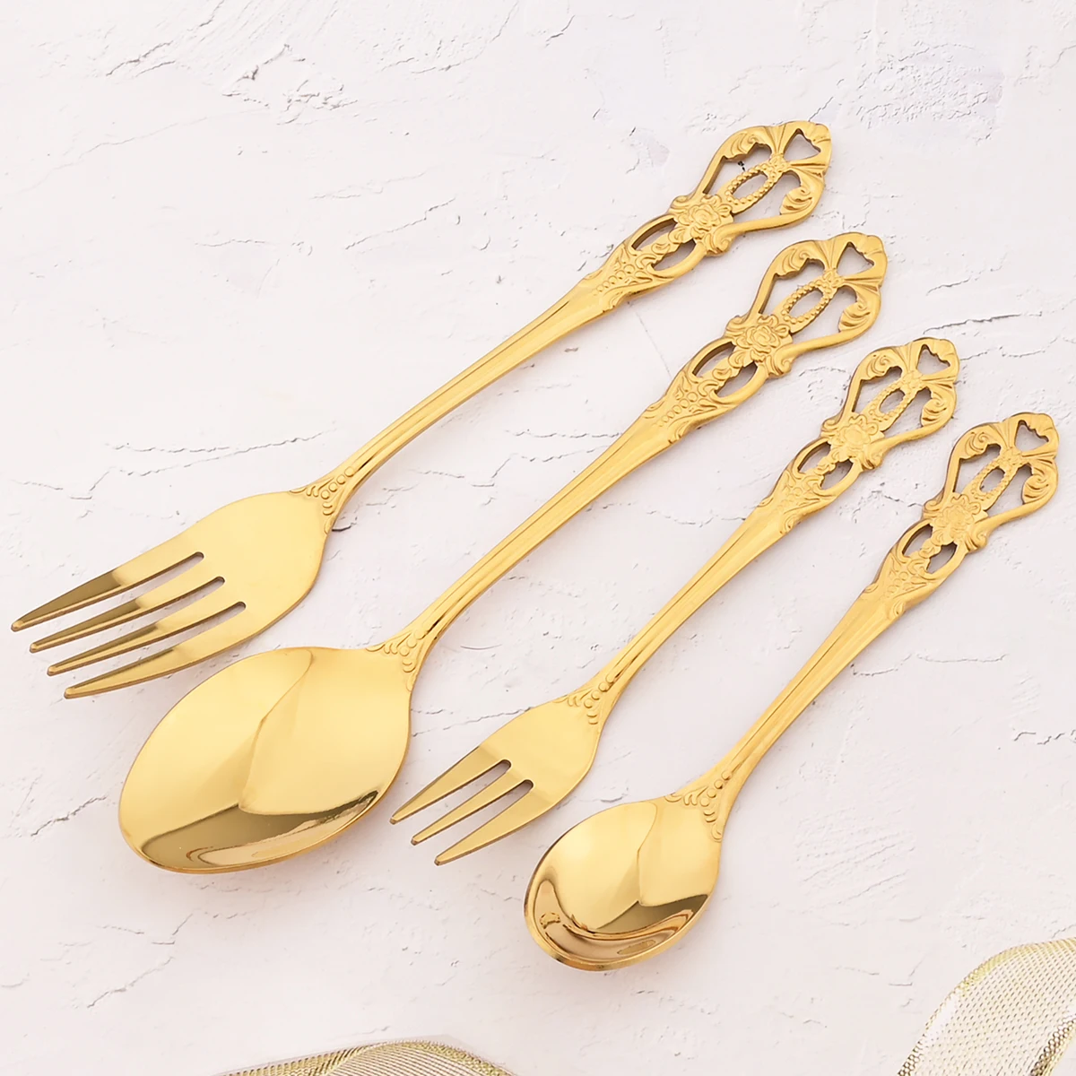 16Pcs Black Cutlery Set Vintage Stainless Steel Dinnerware Set Knife Fork Dessert Spoons Tableware Western Home Kitchen Flatware