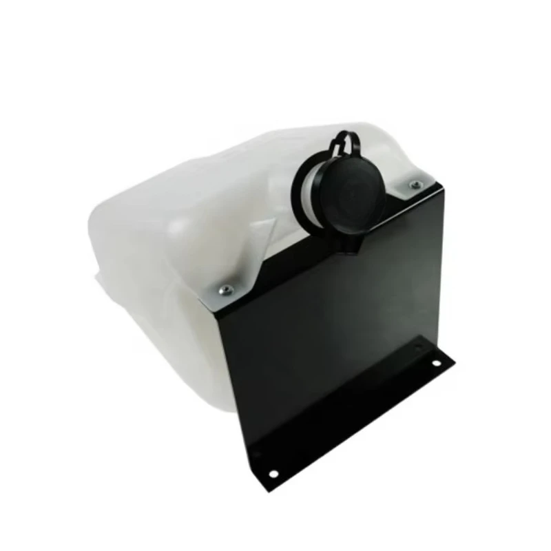 New Truck Extended Engine Coolant Cleaning Radiator Tank