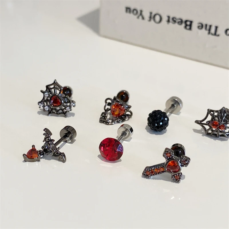 1 قطعة موضة جديدة القوطية نمط الزركون كريستال الأذن العظام مسمار 316L الطبية الأسود التيتانيوم الصلب أقراط للنساء Y2K مجوهرات بسيطة