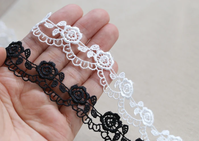Width:2.2cm(0.86”inch) Flower shaped hollow out Embroidery Lace Fashion Laces Handmade Craft Materials Sewing (SSA-4545)