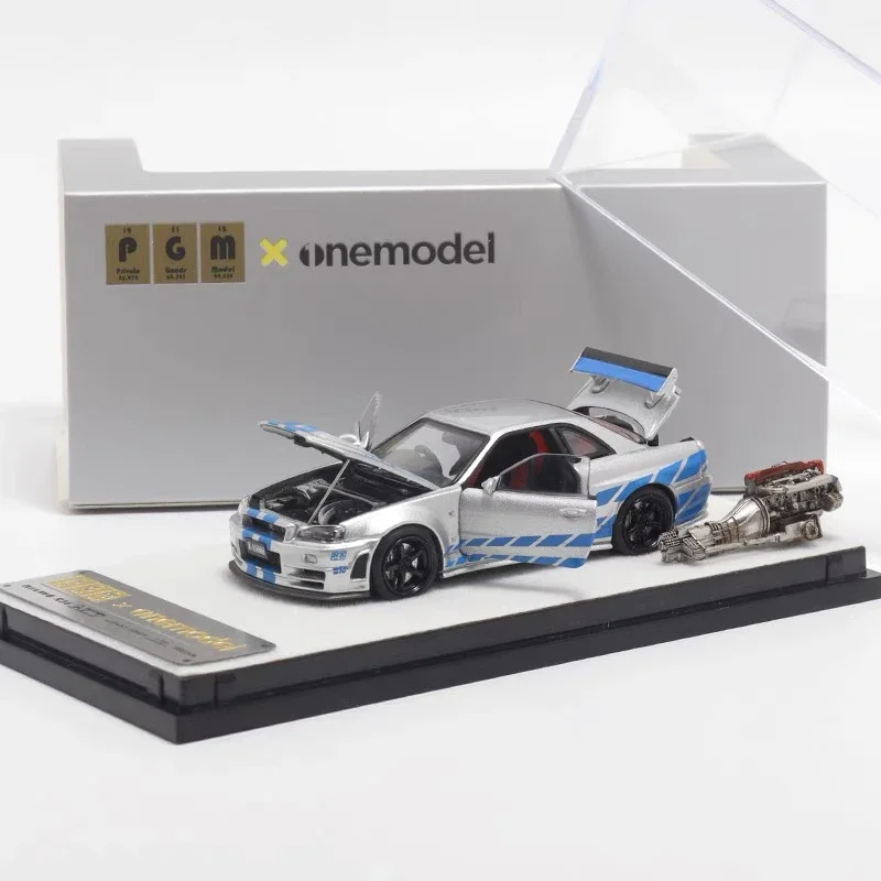 1:64 Nissan GTR R34Z-Tune raya azul plateada con motor modelo en miniatura fundido a presión de aleación, decoración para adultos, juguete para niños, regalo para niños