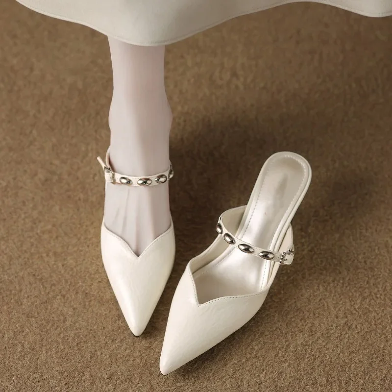 French Pointed High Heel Metal Decorated Slippers Spring and Summer New Style Fashionable and Elegant Commuting Toe Slippers