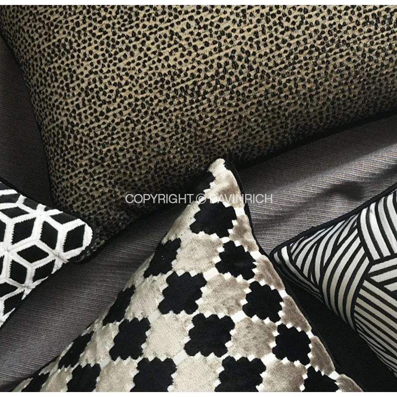 DAVINRICH Maximalism Style Italian Retro Floral Geometry Cushion Covers Super Soft Velvet Decorative Pillow Case Luxury Coussin