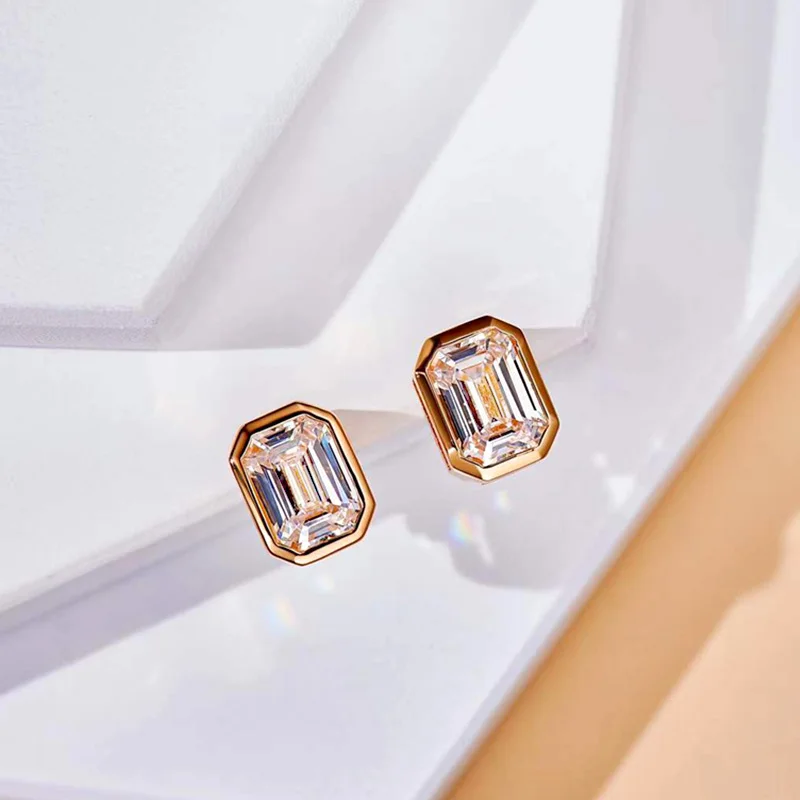 Huitan Trendy Dainty Shiny Zirconia Ear Stud Female Daily Wearable Earrings Accessories for Women Trendy Wedding Jewelry Gift
