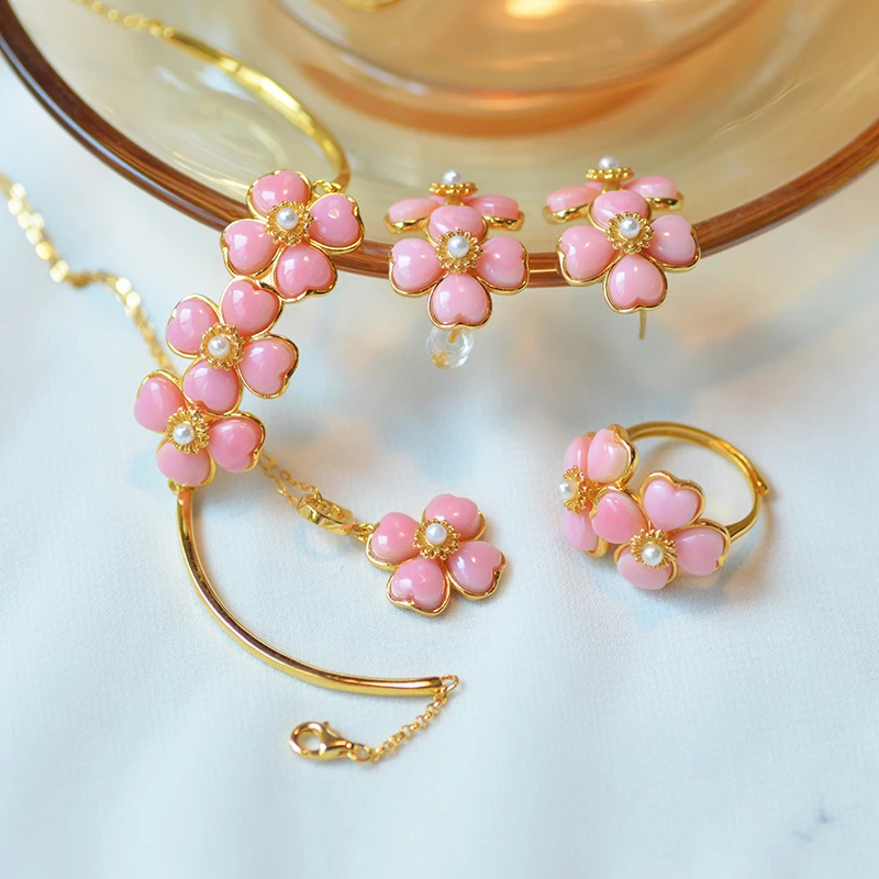 set-di-anello-e-orecchini-a-forma-di-cuore-con-perla-di-conchiglia-regina-e-madreperla-gioielli-eleganti-in-argento-puro-con-gemme-incise