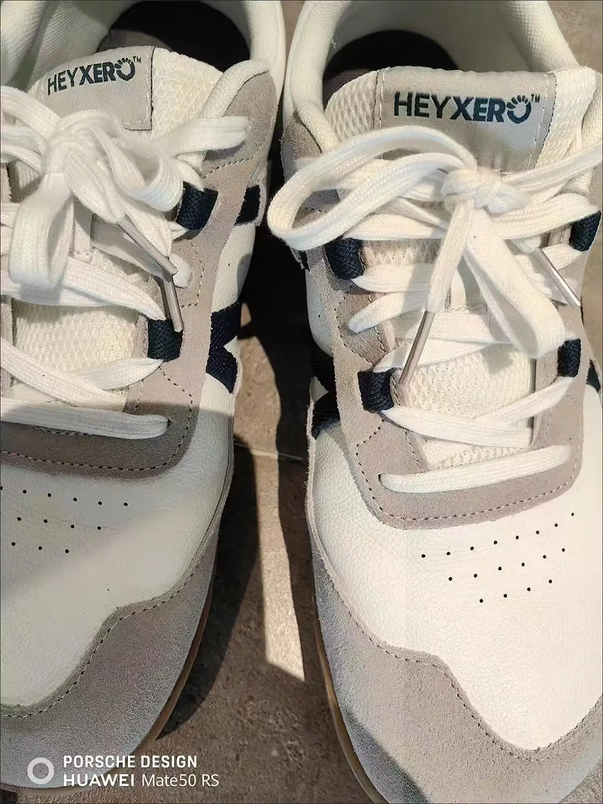 

Classic Brand Premium Quality Outdoor Hiking Boots Non-Slip Hiking Boots Professional Unisex Hiking Boots Walking Shoes