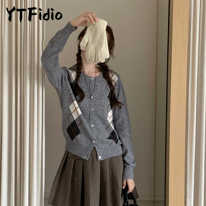 YTFidio 100% Wool Women O-neck Inlaid Diamond Patterned Cardigan Top Female Women's Costume Sweater Cardigan Women