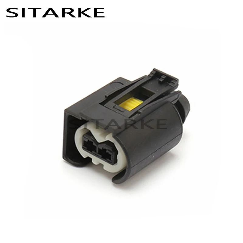 2 Pin Auto High-Voltage Cable Ignition Coil Socket Alternator Assembly Plug for Mingjue Zotye BMW Ford 1685453028 50290937