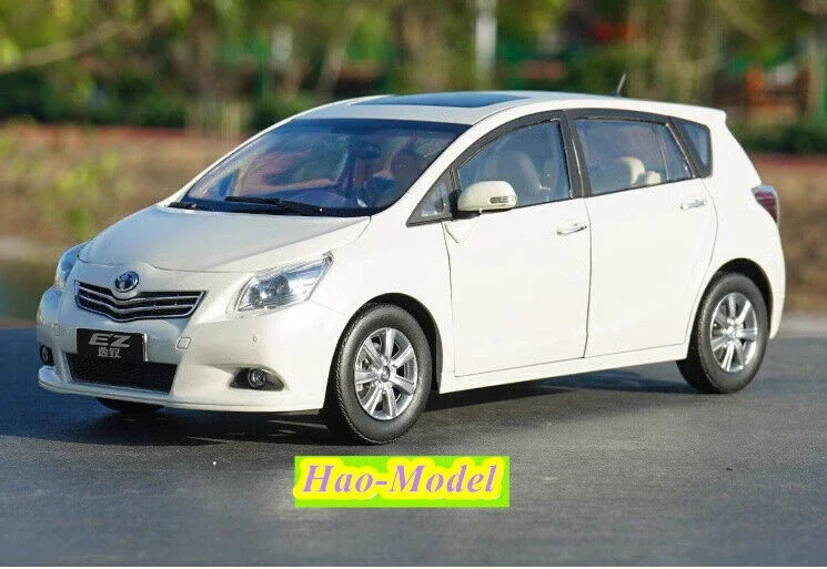 1:18 GAC For TOYOTA EZ VERSO Alloy Diecast Metal Car Model Boys Toys Gifts Hobby Display Ornaments Collection Silver/White/Black