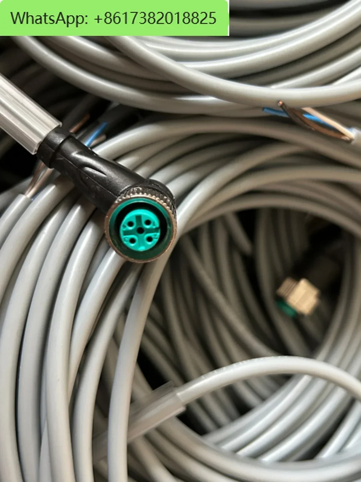 

Connection line V1-W-5M-PVC 5m and 2m